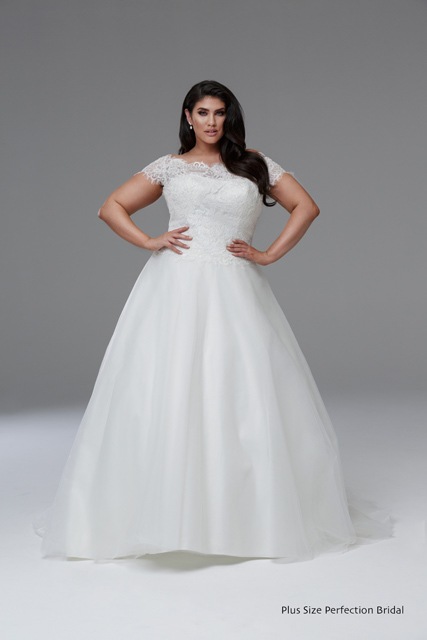 wedding gown design for plus size