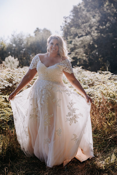 D3709+ ROMANTIC ALLOVER LACE PLUS SIZE FIT-AND-FLARE WEDDING DRESS WITH  PLUNGING NECKLINE - Perfections Bridal Studio