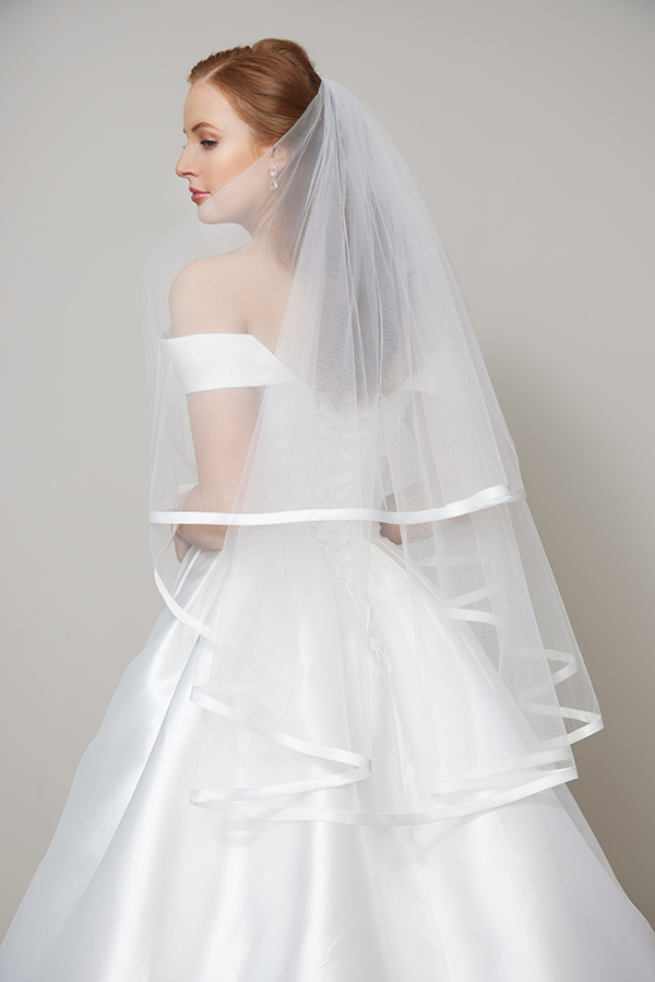 Short veils for brides - Wedding veils - Leah S Designs Melbourne