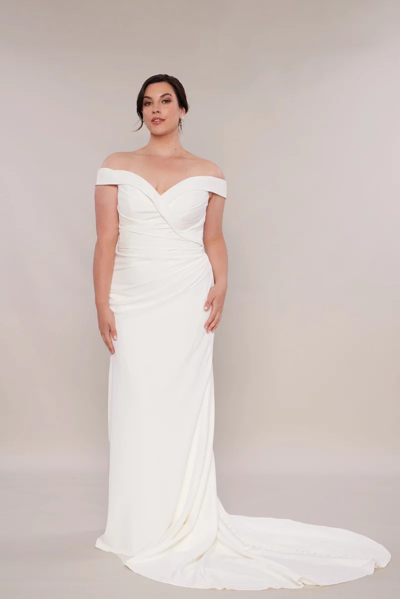 Mermaid wedding dress | Fitted bridal gowns in Melbourne -Leah S