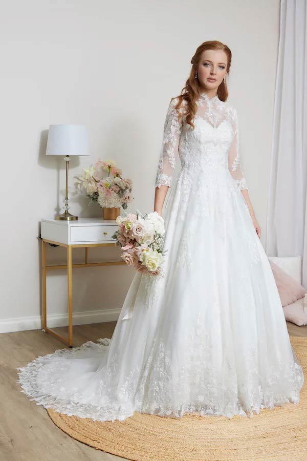 HAMPTONS, A-line wedding dress with high neck